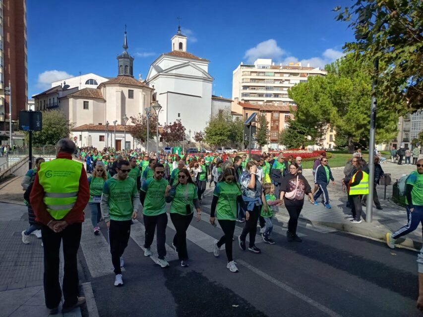 Medio millar de vecinos de Campos y Torozos se unen a la marea verde vallisoletana