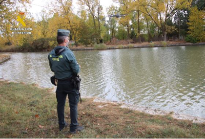 Hallan el cadáver de una persona en la Dársena Medina de Rioseco
