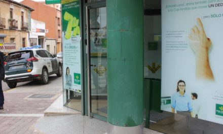Dos hombres tratan de robar la sucursal de Caja Rural en Rioseco