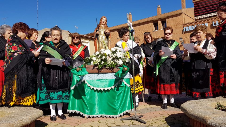 Las mujeres de Villalpando celebran la fiesta de Santa Águeda
