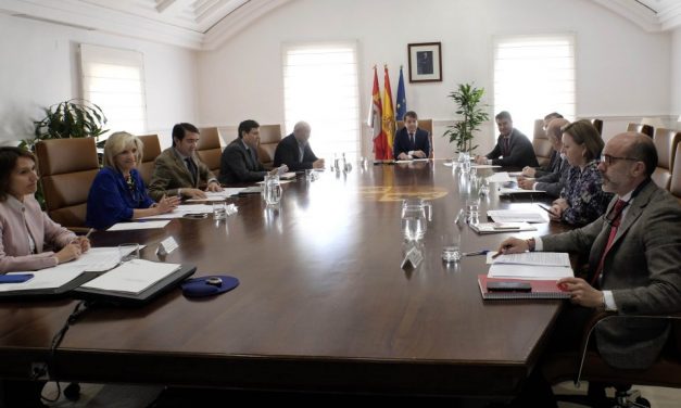 La Junta de Castilla y León ve «bastante probable» suspender la Semana Santa