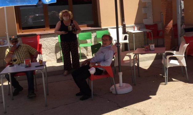 Consumir en el interior de bares y restaurantes de todos los pueblos de la zona es posible desde hoy