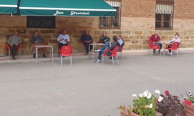 Bar Stromboli (Villamayor): “Merece la pena abrir porque es un servicio necesario para el pueblo”