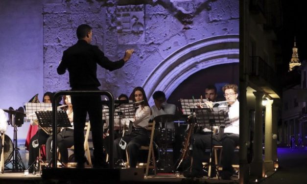 Rioseco homenajea al desaparecido Morricone en concierto de película