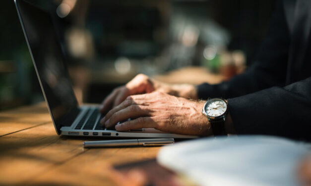 La Aulas de Cultura mantienen su actividad vía online