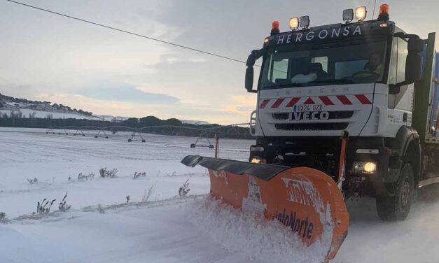 La Diputación de Valladolid ha extendido 380 toneladas de sal en las vías provinciales durante el fin de semana