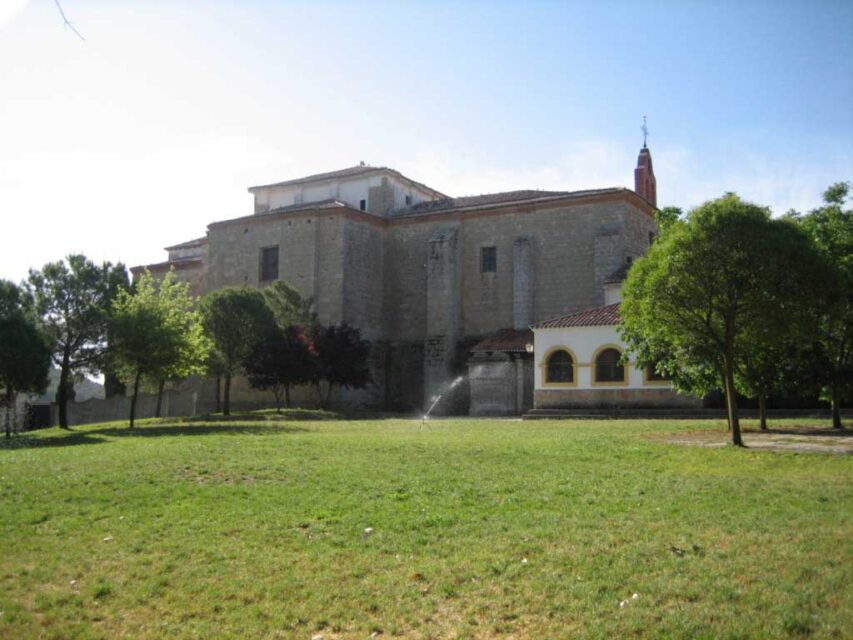 El Ayuntamiento de Ampudia pide que refugiados de Ucrania puedan alojarse en el Monasterio de Alconada