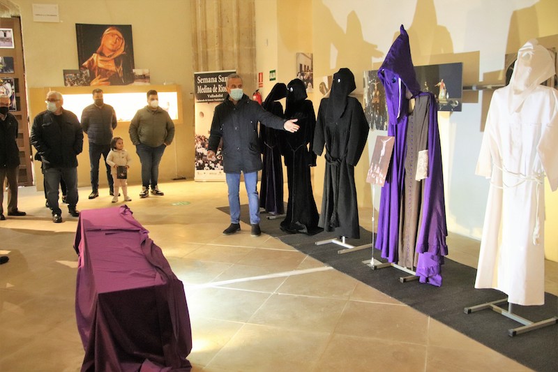 El Museo de San Francisco inaugura la muestra ‘Era la misma procesión de antaño’