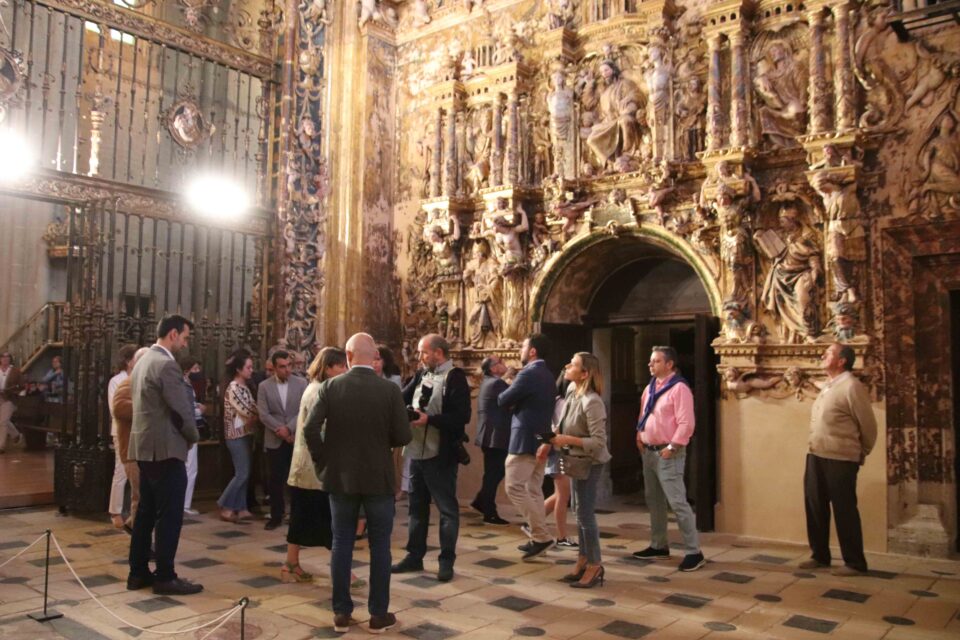 La Fundación Endesa ilumina cinco siglos de arte en la iglesia de Santa María de Medina de Rioseco