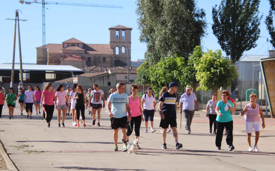 Villabrágima recauda 3.107 euros en la marcha contra el cáncer