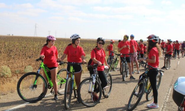 Villafrechós se sube a la bicicleta en sus fiestas