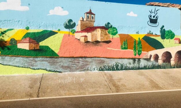 Los elementos más característicos de Villanueva de los Caballeros se visten de arte