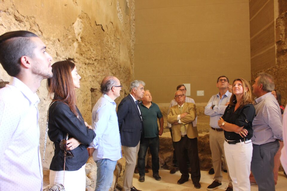 Villagarcía recupera la panera de su castillo para actividades culturales