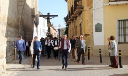 El Cristo de las Puertas vuelve a salir a las calles de Medina de Rioseco