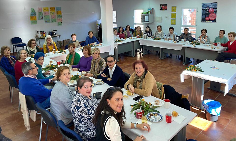 Peñaflor de Hornija acoge el ‘Desayuno cultural’ de las Aulas de Cultura