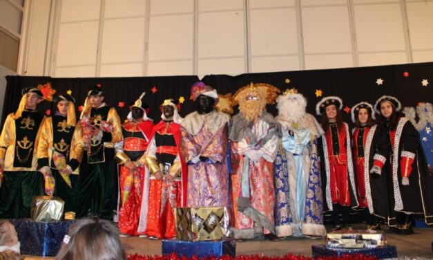 Los Reyes Magos llenan de ilusión Villafrechós