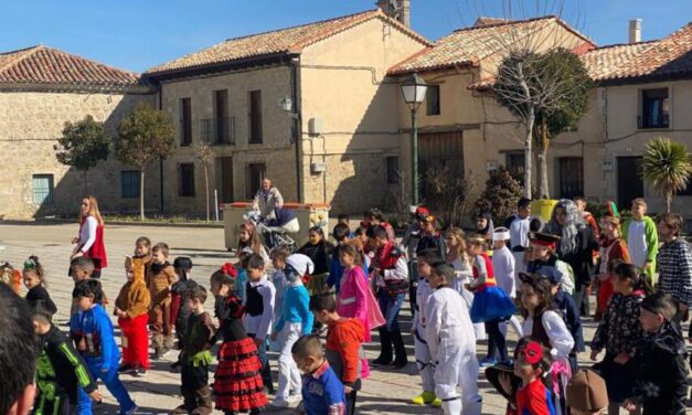 Disfraces de cuentos en C.R.A. Villas del Sequillo para dar comienzo al Carnaval