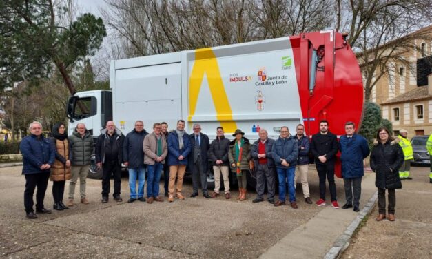La Mancomunidad Campos Góticos ve mejorada su recogida de residuos con la puesta en servicio de un nuevo camión