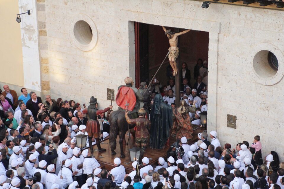 Medina de Rioseco presenta en Alba de Tormes su Semana Santa, declarada de Interés Turístico Internacional