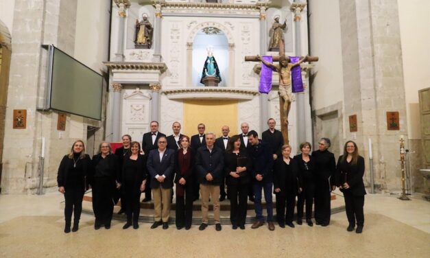 El concierto de la Coral Almirante Enríquez, el mejor preludio al Martes Santo