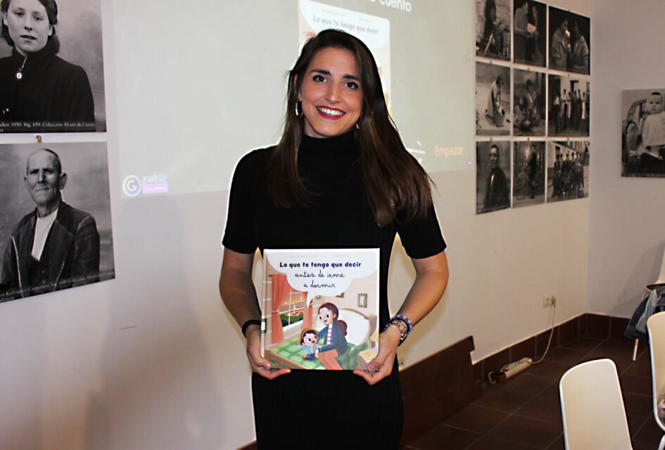 Beatriz Rodríguez reivindica la escuela rural a través de un cuento ilustrado