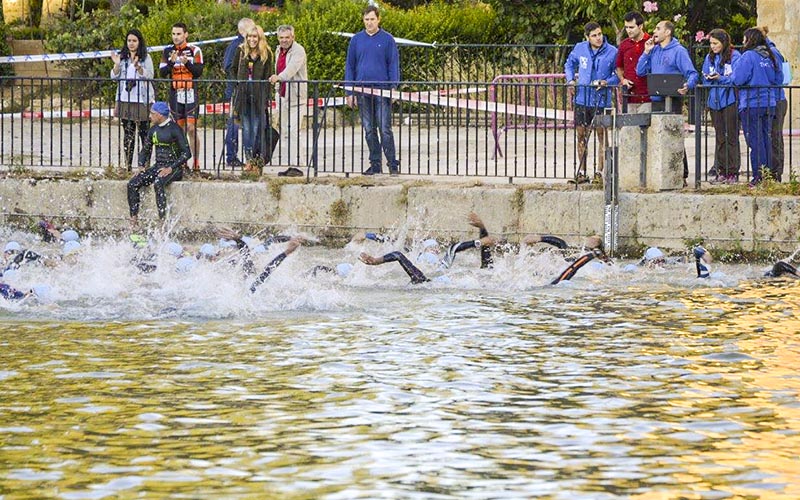 El 31 Triatlón Canal de Castilla, este sábado en Medina de Rioseco
