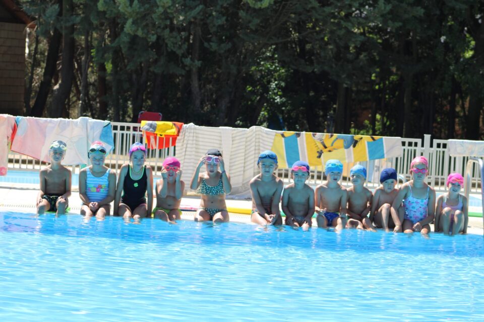 Finaliza la campaña de natación en Villafrechós