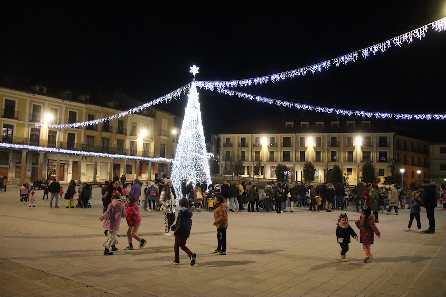 Medina de Rioseco ilumina su Navidad