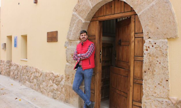 Descanso y ocio en un albergue para 42 personas en Tordehumos