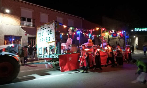 Galería. Así ha sido la cabalgata de Reyes Magos en Villafrechós