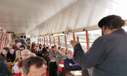 Turismo por Valladolid en tren y barco para estrenar la temporada del Tren del Canal de Castilla