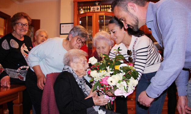 Villabrágima celebra los ‘fenomenales’ 107 años de Natividad Sanabria