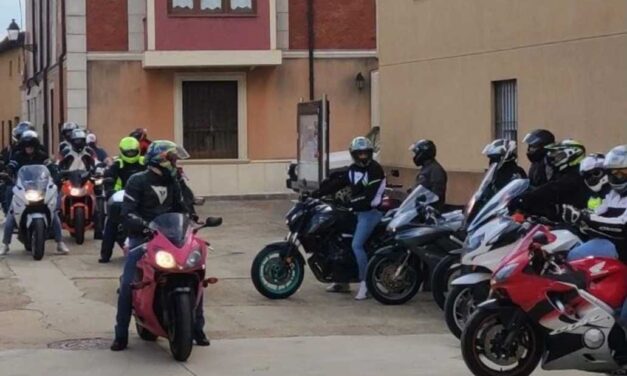 Palazuelo de Vedija celebra este sábado 11 de mayo su III Quedada Motera Costa del Adobe