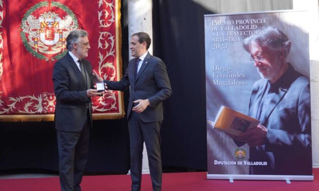 La Diputación de Valladolid entrega el premio a la Trayectoria Artística 2023 al pianista Diego Fernández Magdaleno