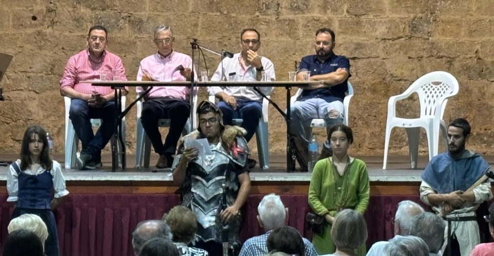 Julio González presenta su último libro, ‘La marca del cazador’