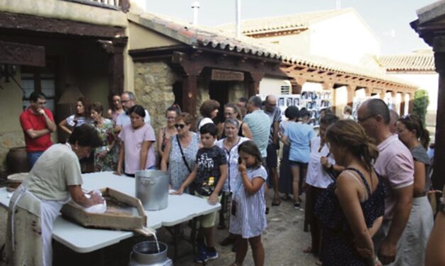 El Mercado Artesanal regresa este fin de semana a Tordehumos