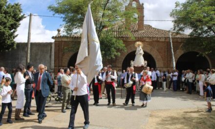 Villafrechós honra a su patrona en la festividad de la Virgen de Cabo
