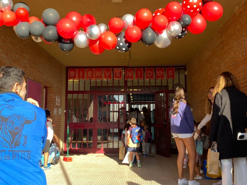 C.R.A. Villas del Sequillo inicio un nuevo curso con el circo como hilo conductor