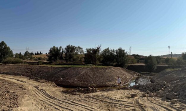 Medina de Rioseco impulsa el Proyecto Río-Rúa con la firma del acta de replanteo para la recuperación del antiguo brazo del río Sequillo