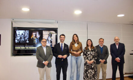 La Semana Santa riosecana, presente en Valladolid a través de una muestra fotográfica