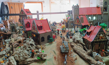 La época medieval cobra vida en la exposición de Playmobil  ‘Asedio a la villa’, en Rioseco