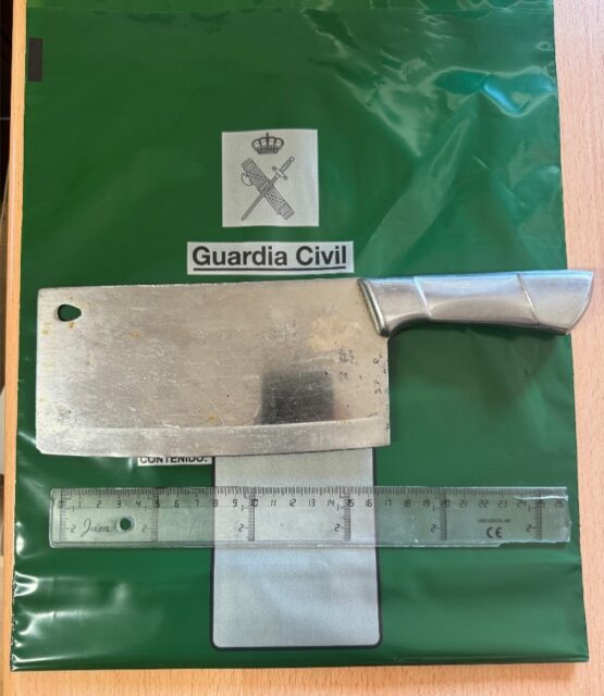 La Guardia Civil detiene a una persona por un presunto delito de amenazas graves con un arma blanca